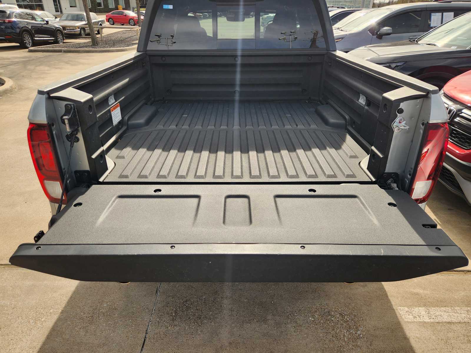 Thumbnail: 2025 Honda Ridgeline - 19