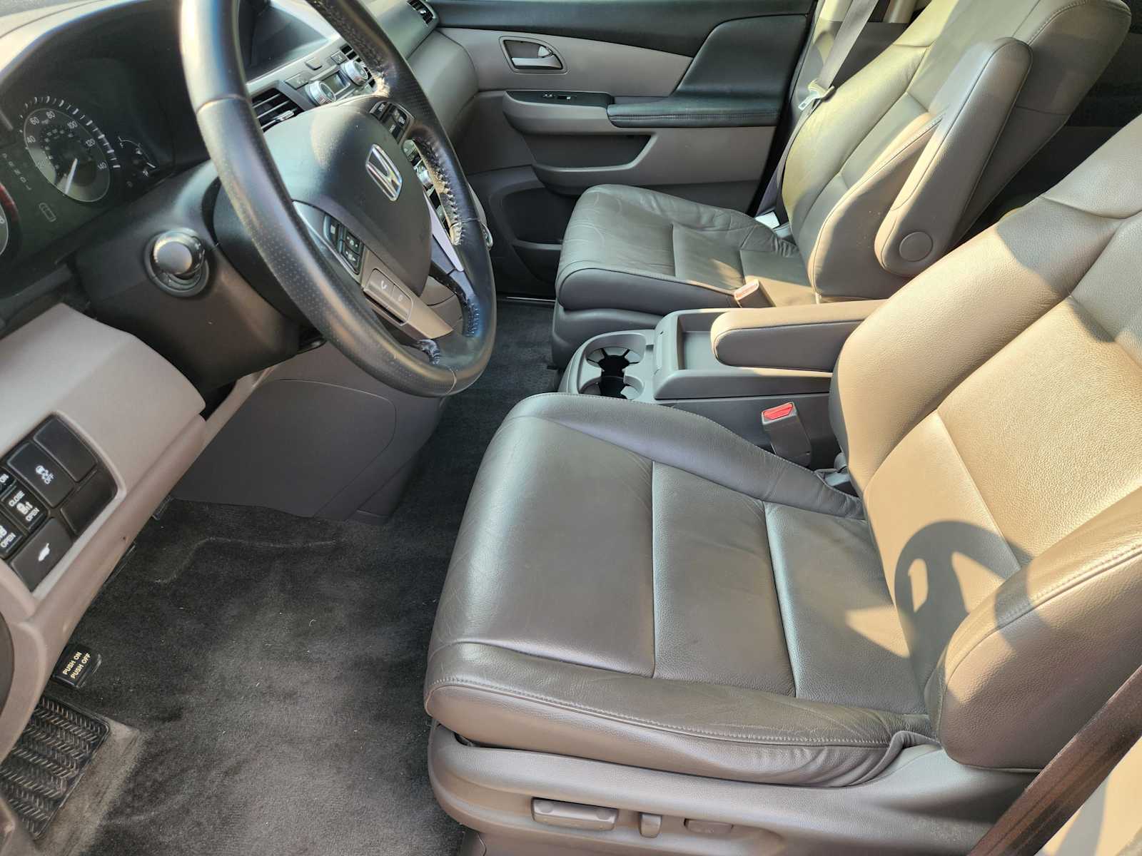 Thumbnail: 2011 Honda Odyssey - 7