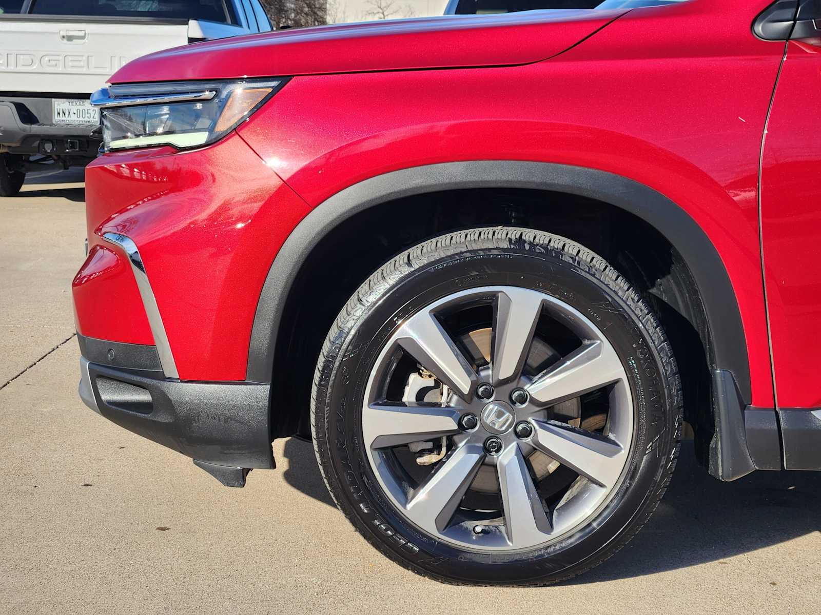 Thumbnail: 2023 Honda Pilot - 8