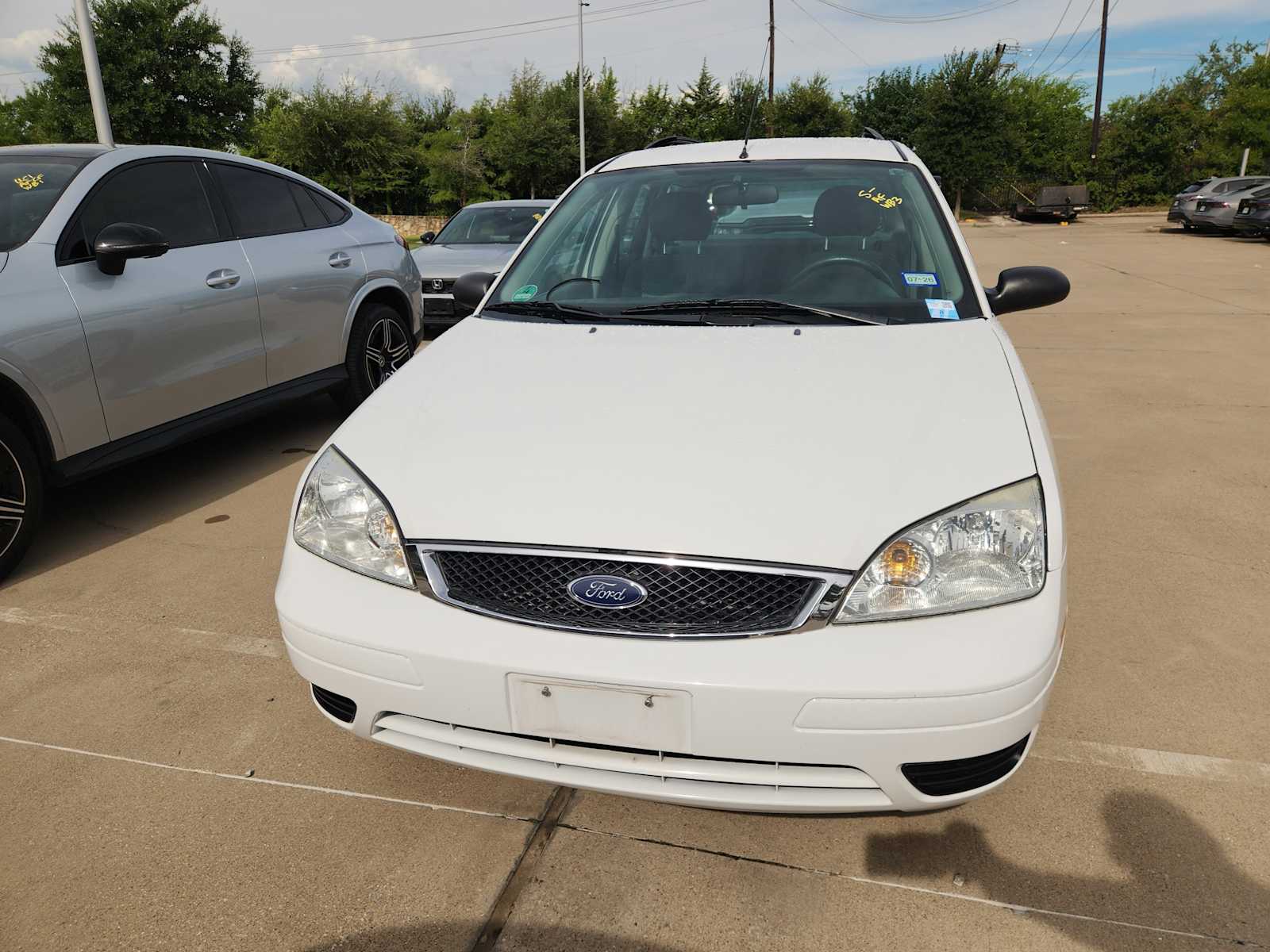 Thumbnail: 2006 Ford Focus - 2