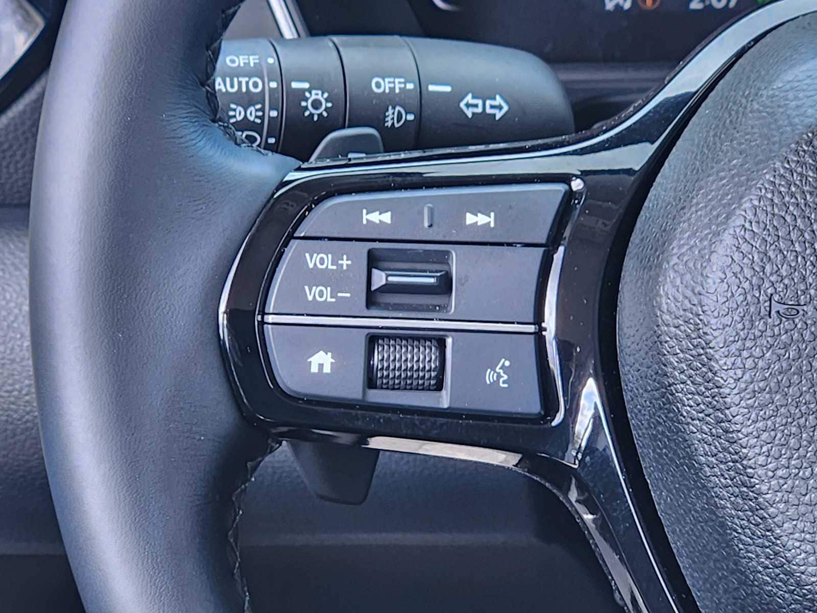 Thumbnail: 2025 Honda Pilot - 32