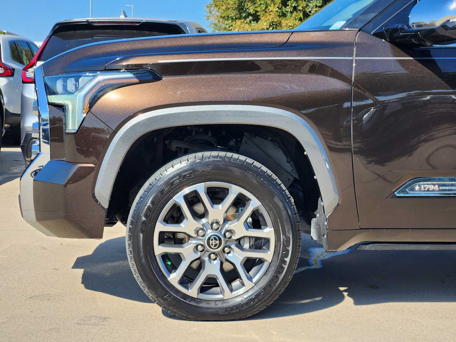 Thumbnail: 2022 Toyota Tundra - 8