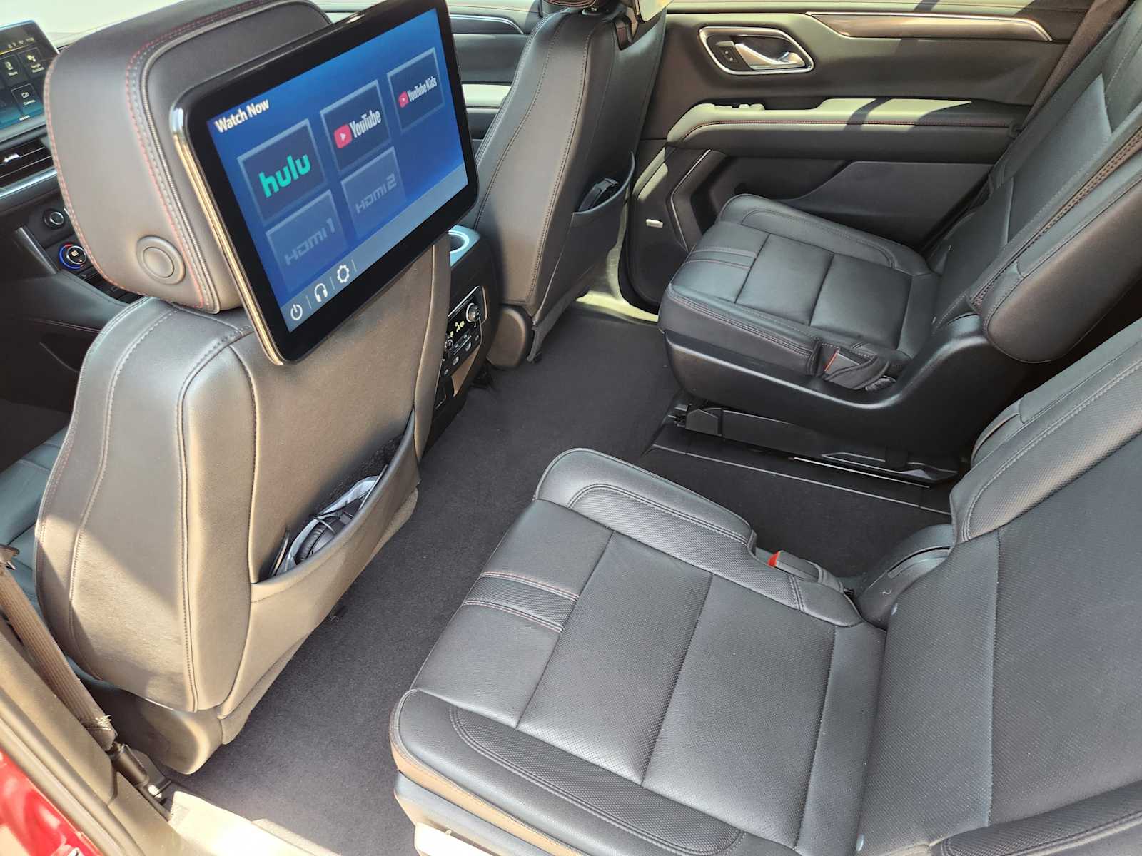 Thumbnail: 2023 Chevrolet Tahoe - 12