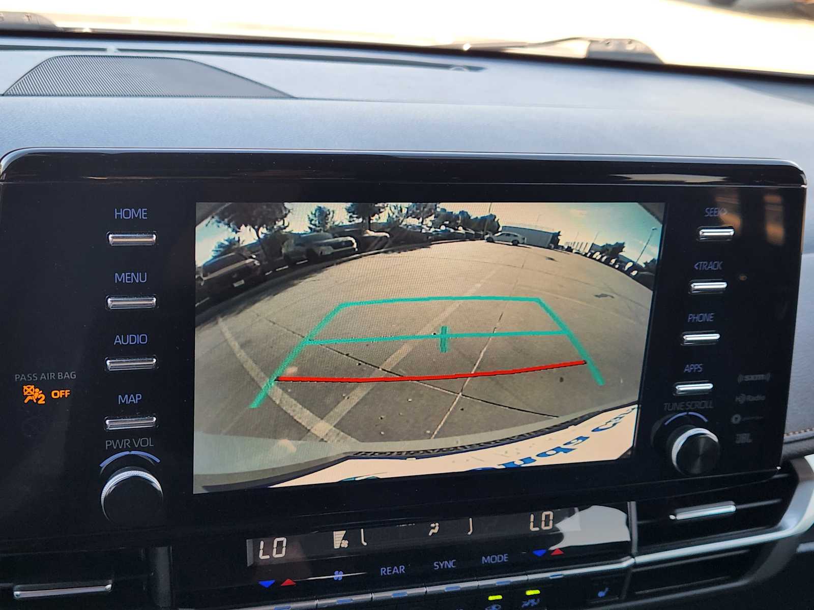 Thumbnail: 2023 Toyota Sienna - 25