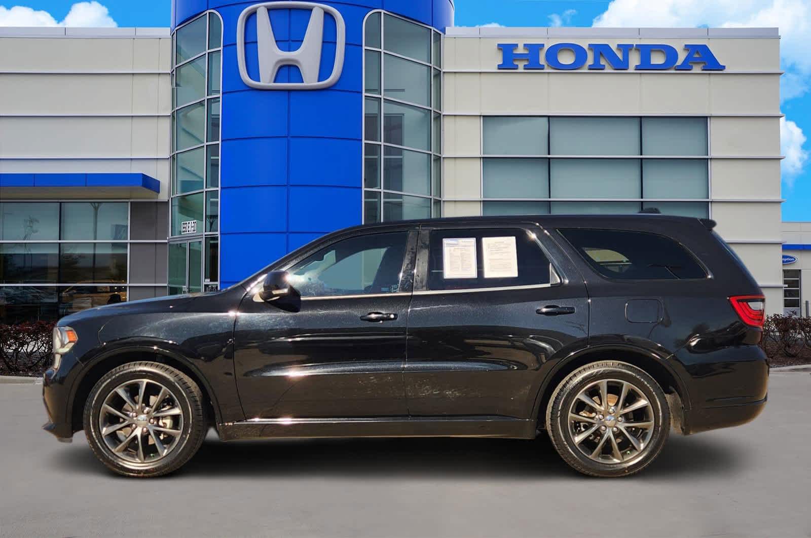 Thumbnail: 2018 Dodge Durango - 3