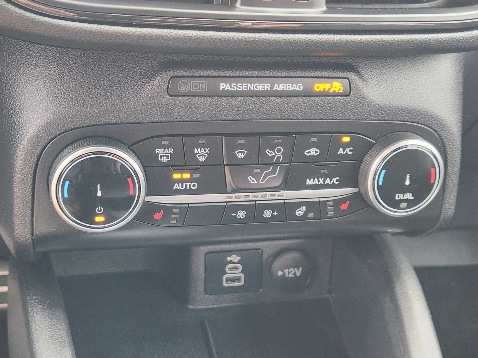 Thumbnail: 2024 Ford Escape - 26