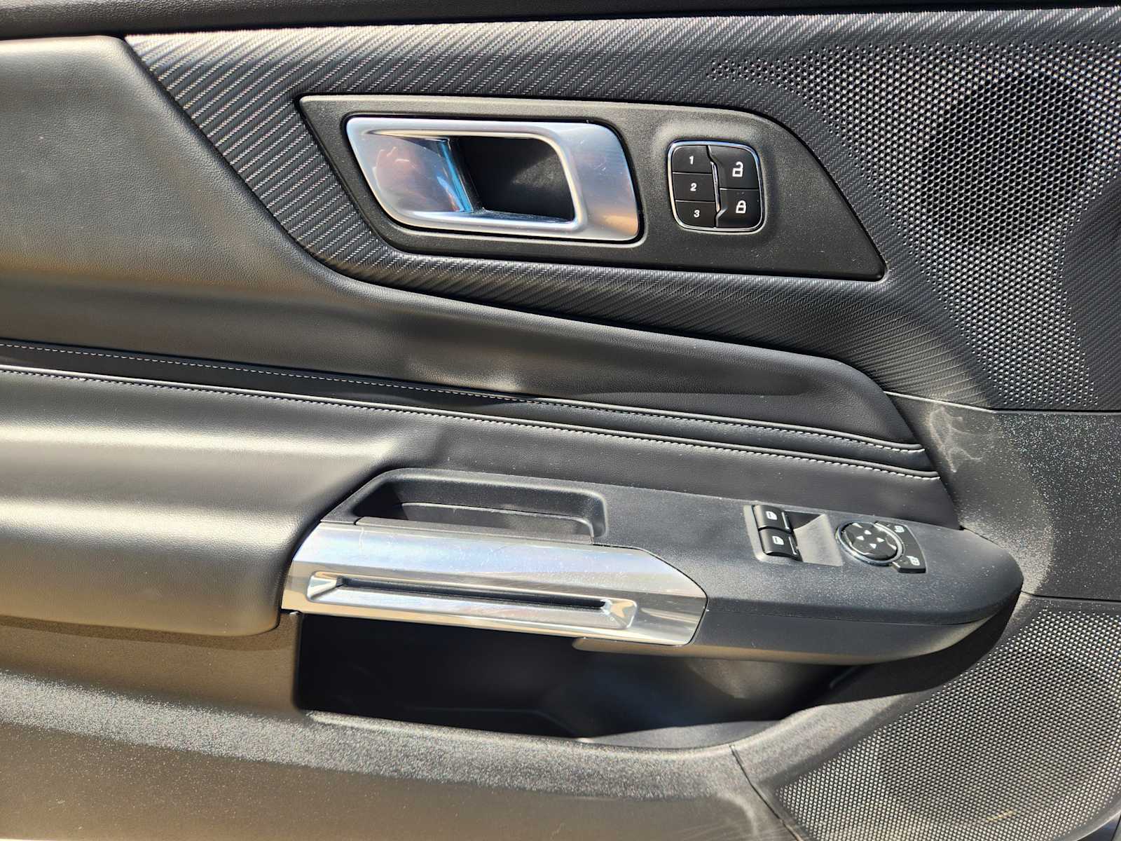 Thumbnail: 2024 Ford Mustang - 27