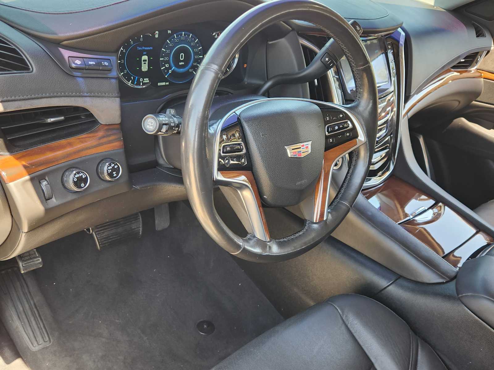 Thumbnail: 2016 Cadillac Escalade - 2