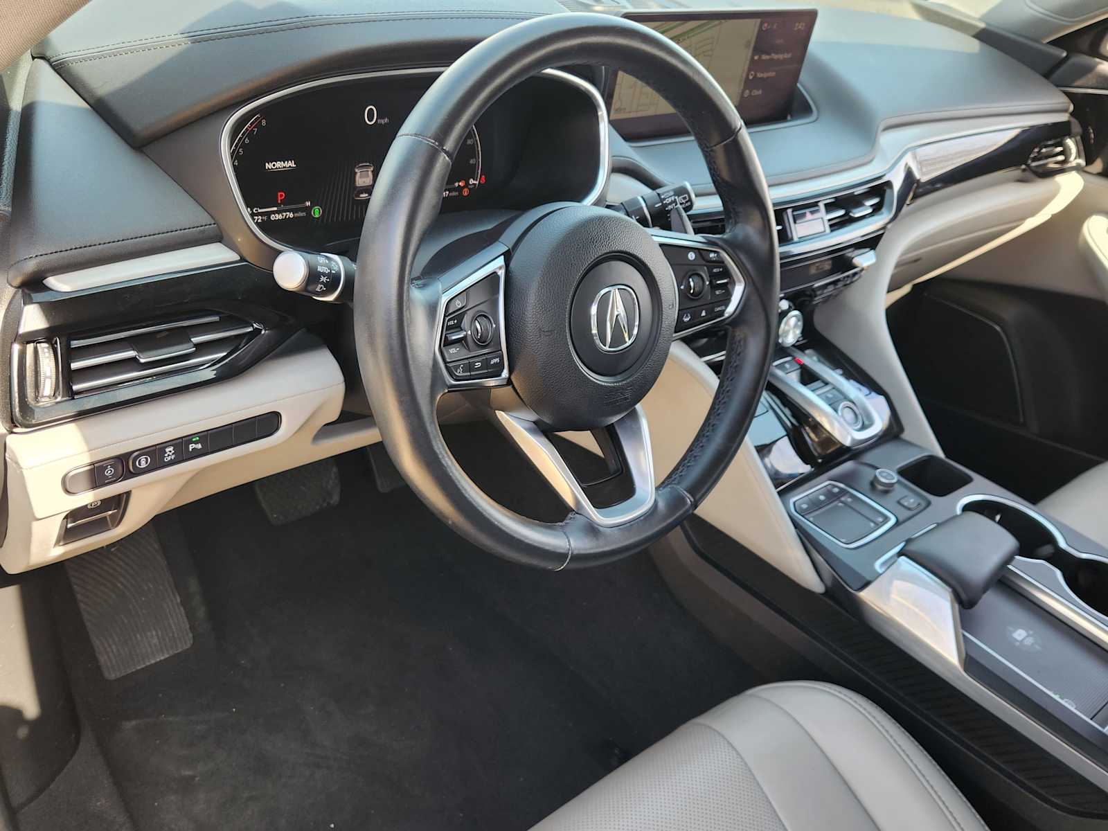 Thumbnail: 2022 Acura MDX - 2