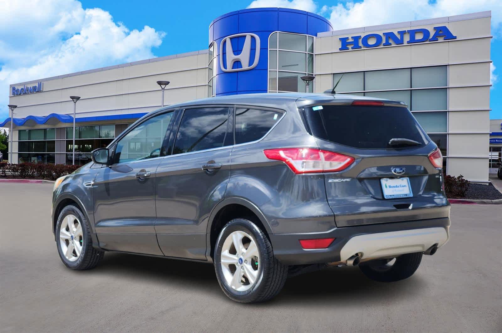 Thumbnail: 2015 Ford Escape - 4