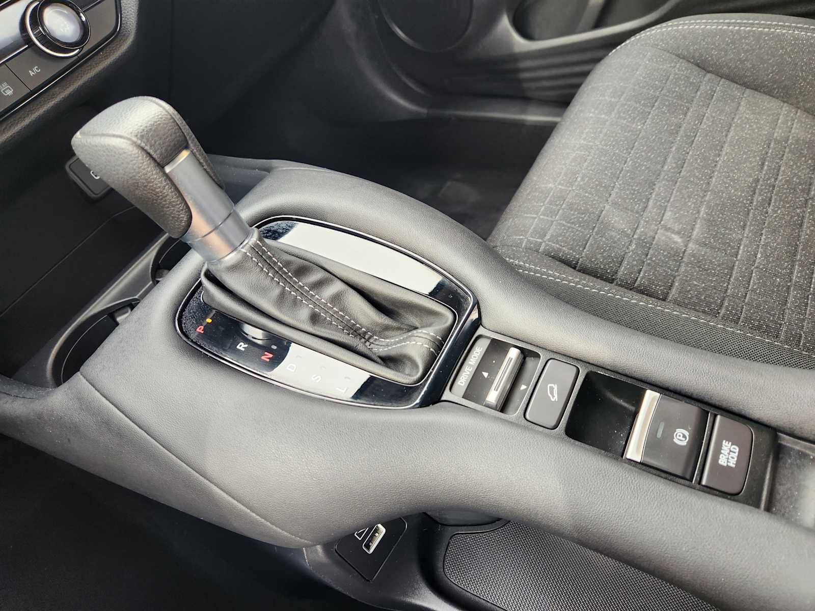 Thumbnail: 2023 Honda HR-V - 17