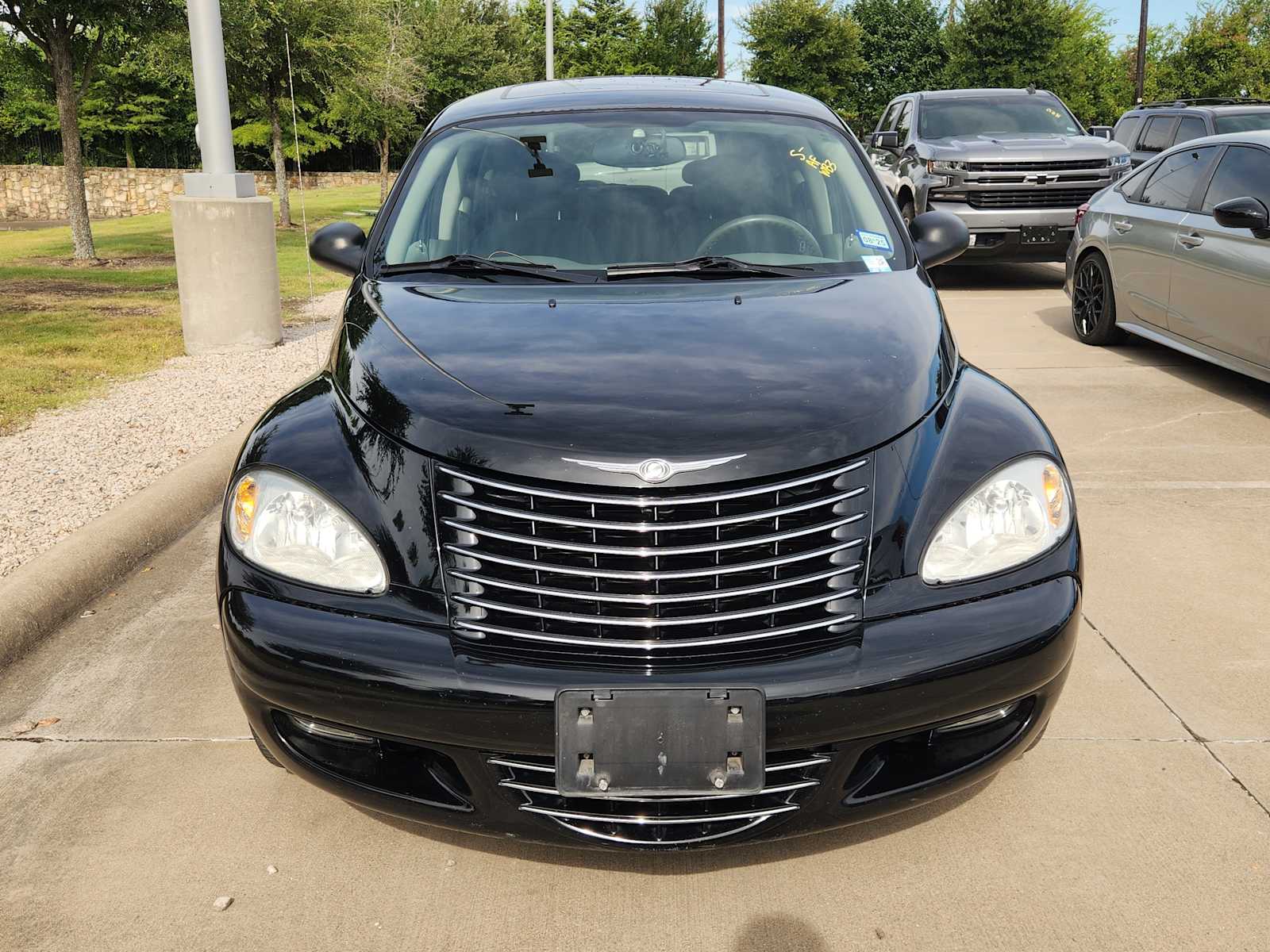 Thumbnail: 2004 Chrysler PT Cruiser - 2