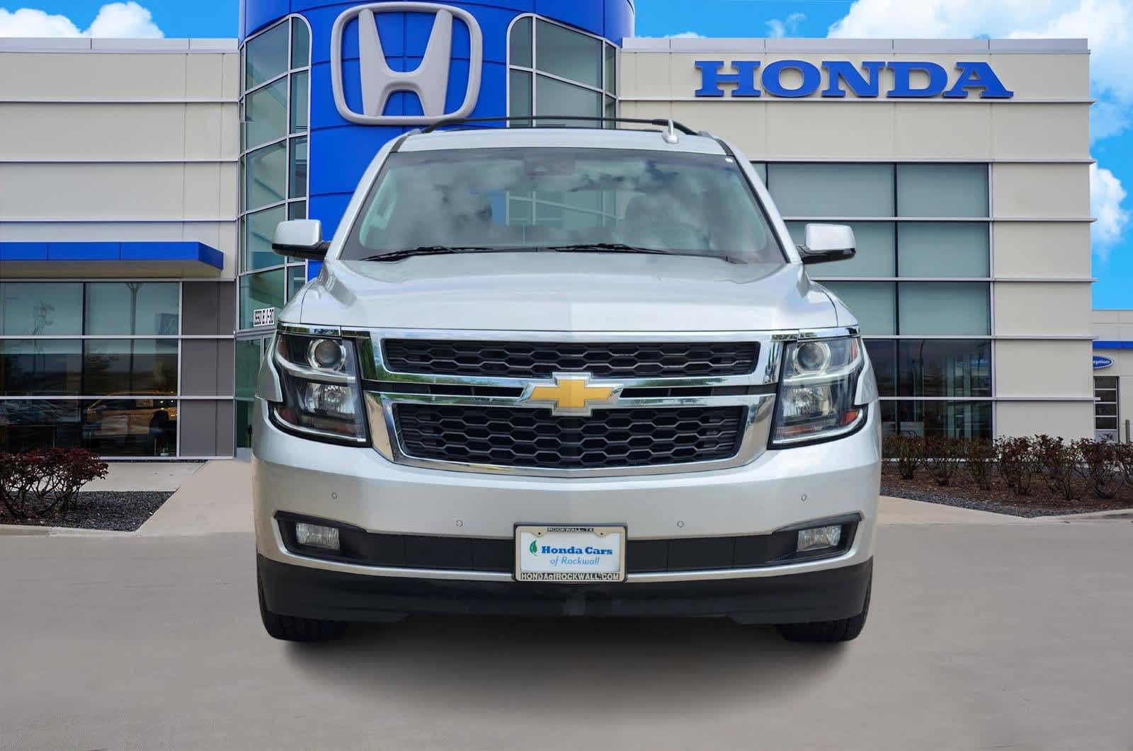 Thumbnail: 2017 Chevrolet Tahoe - 5