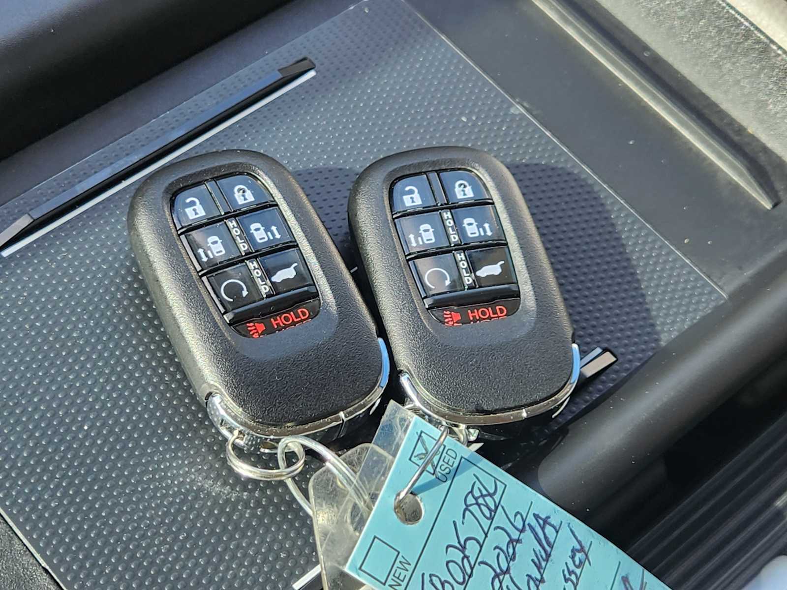 Thumbnail: 2026 Honda Odyssey - 21