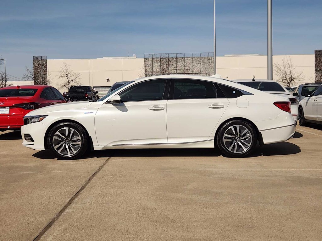 Used 2018 Honda Accord Hybrid Touring Sedan