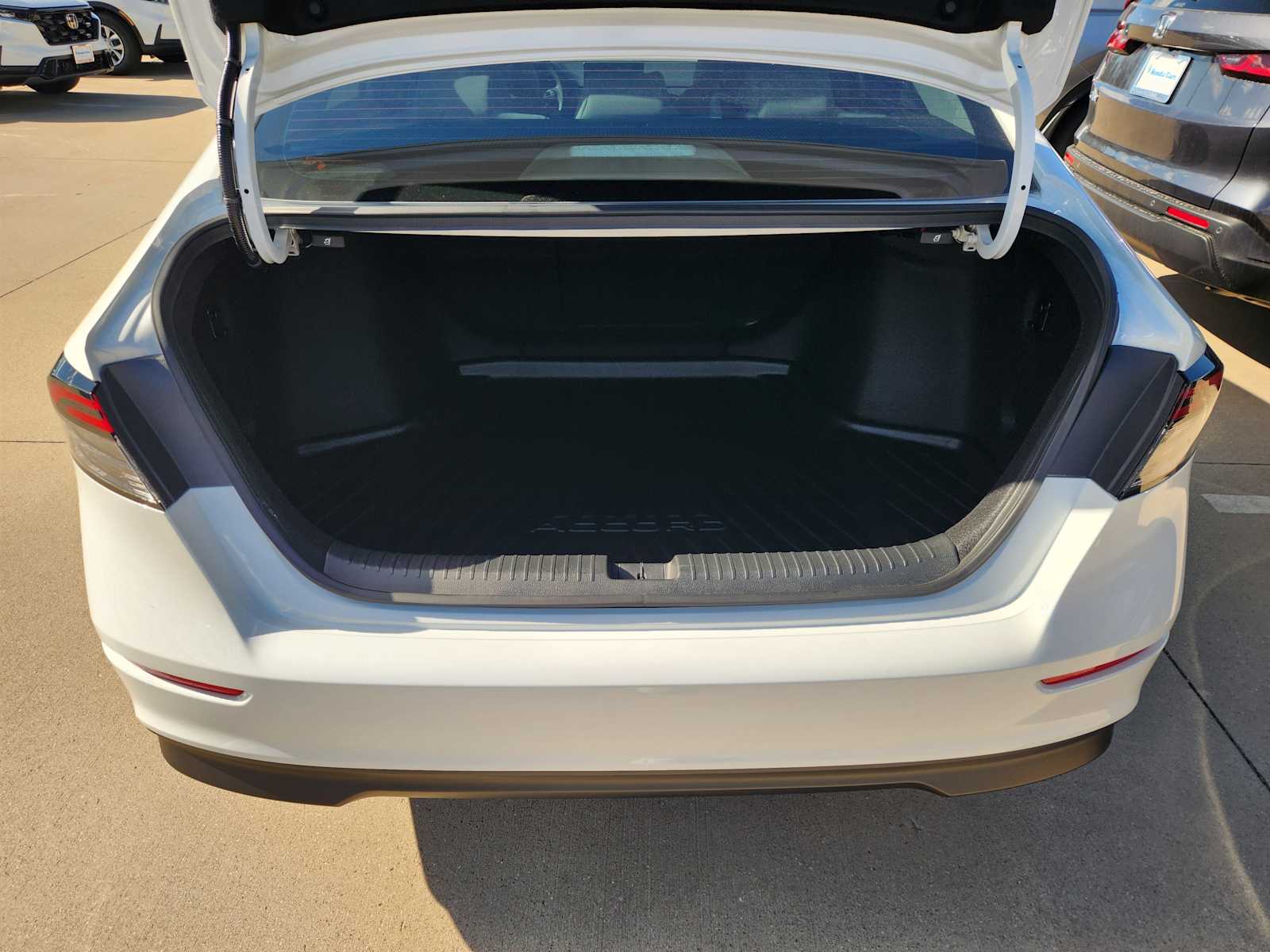 Thumbnail: 2025 Honda Accord - 19