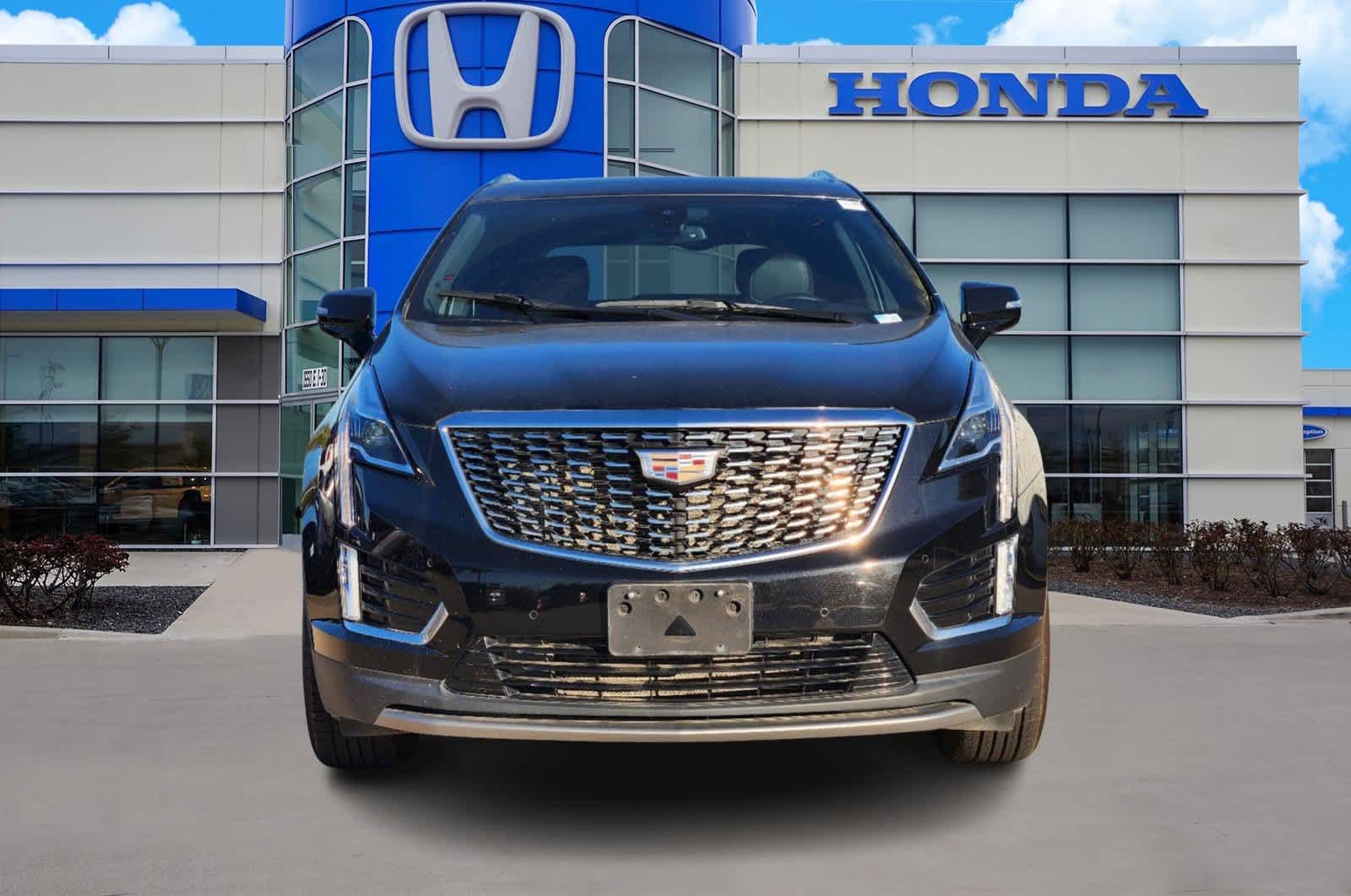 Thumbnail: 2021 Cadillac XT5 - 6