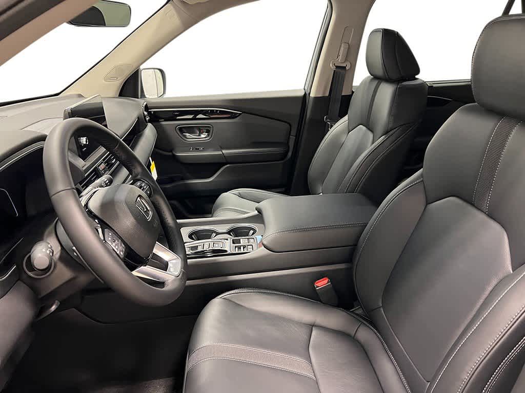 Thumbnail: 2025 Honda Pilot - 15