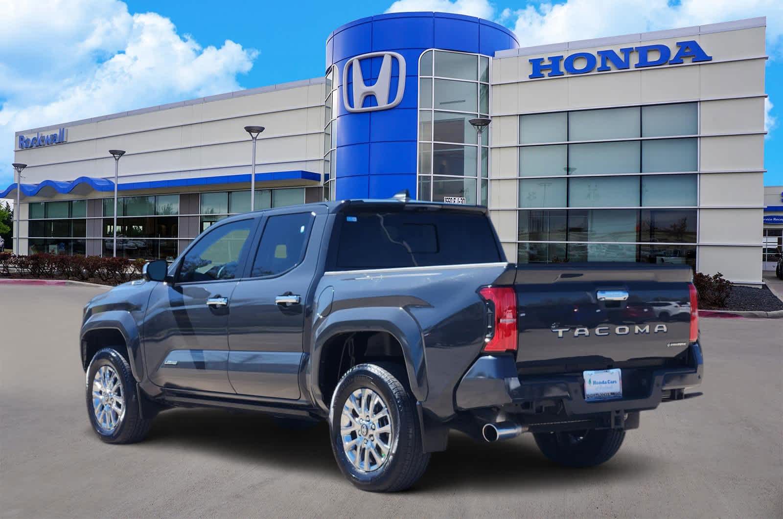 Thumbnail: 2025 Toyota Tacoma - 4