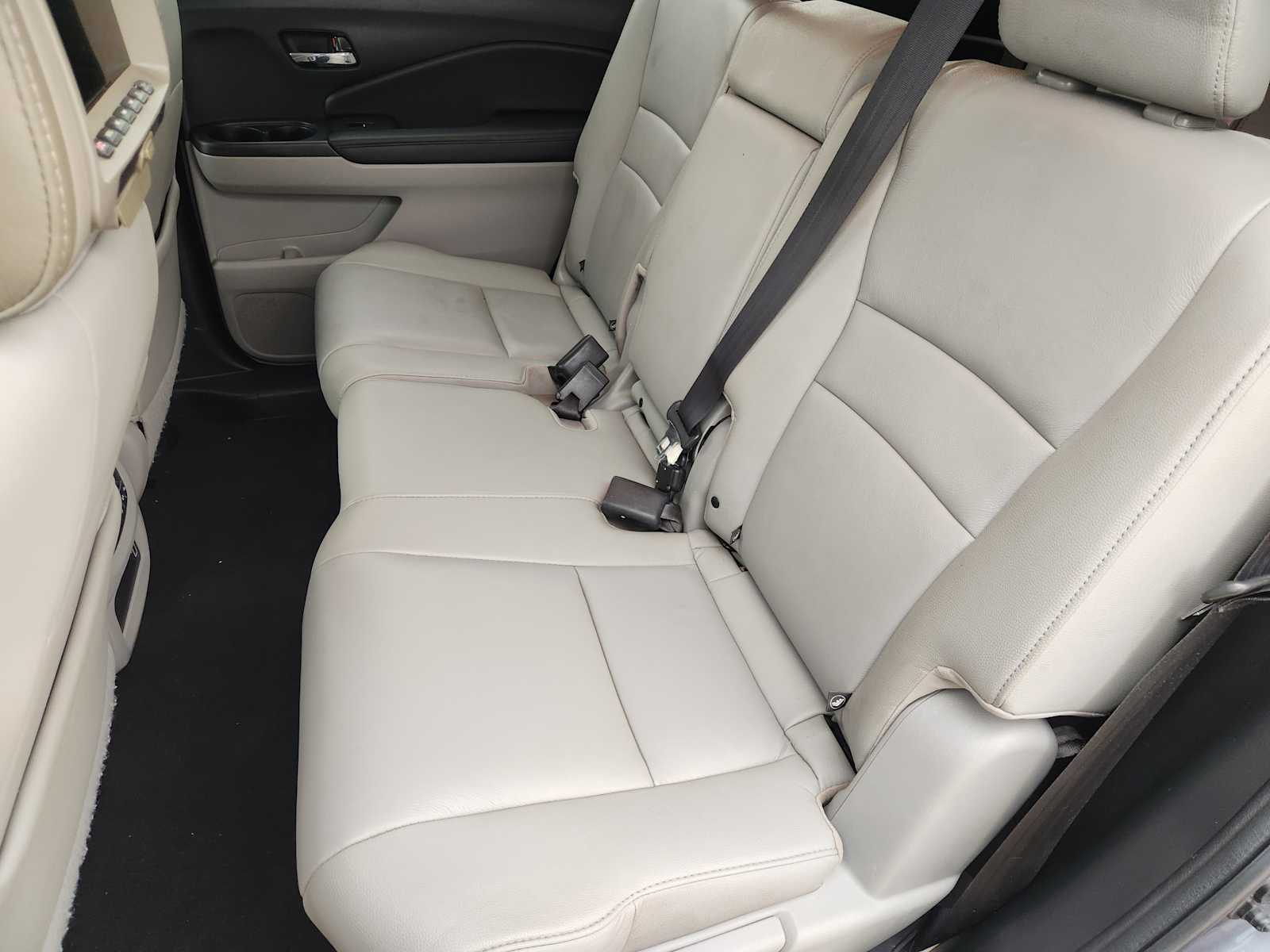 Thumbnail: 2021 Honda Pilot - 13