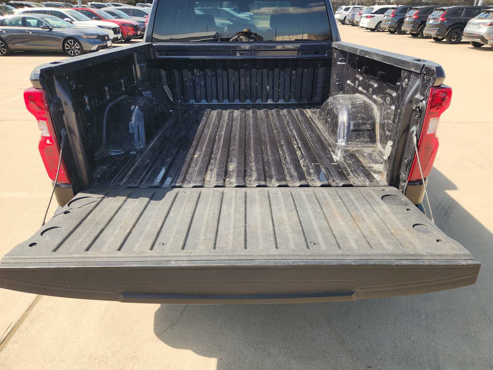 Thumbnail: 2022 Chevrolet Silverado 1500 - 19