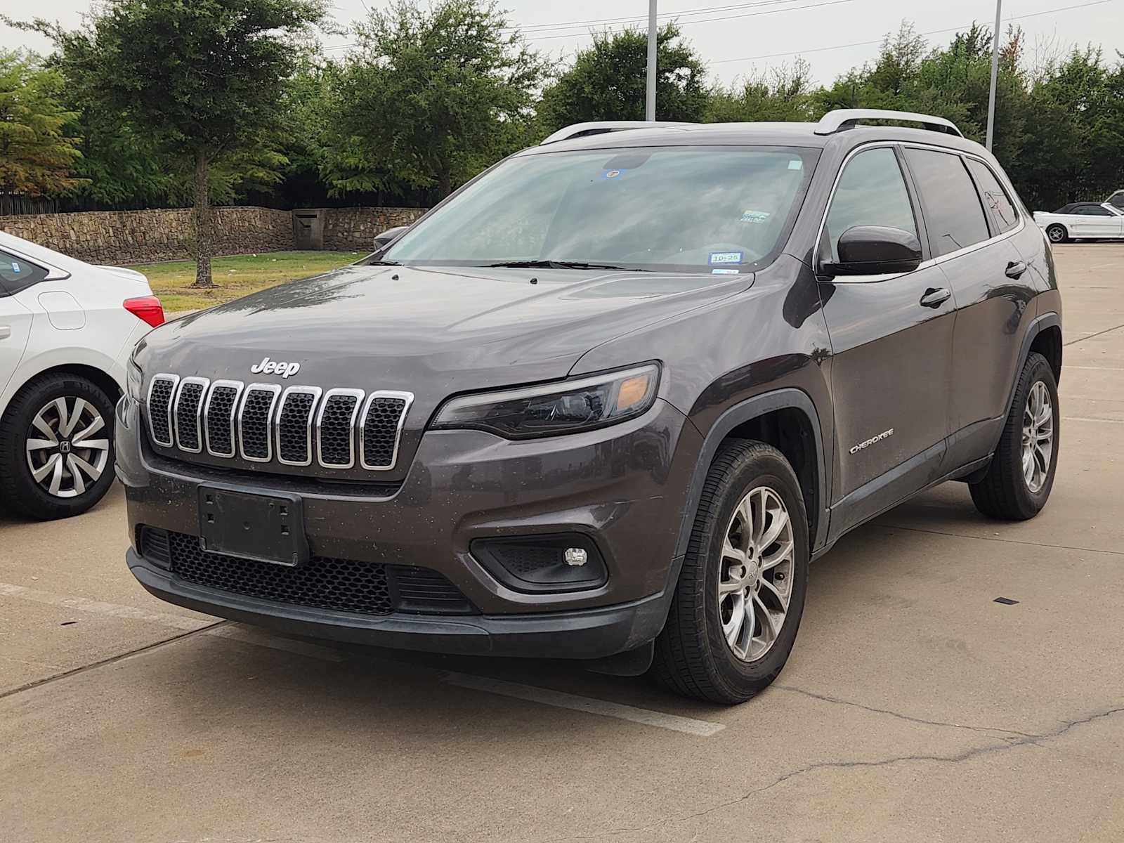 Thumbnail: 2019 Jeep Cherokee - 1