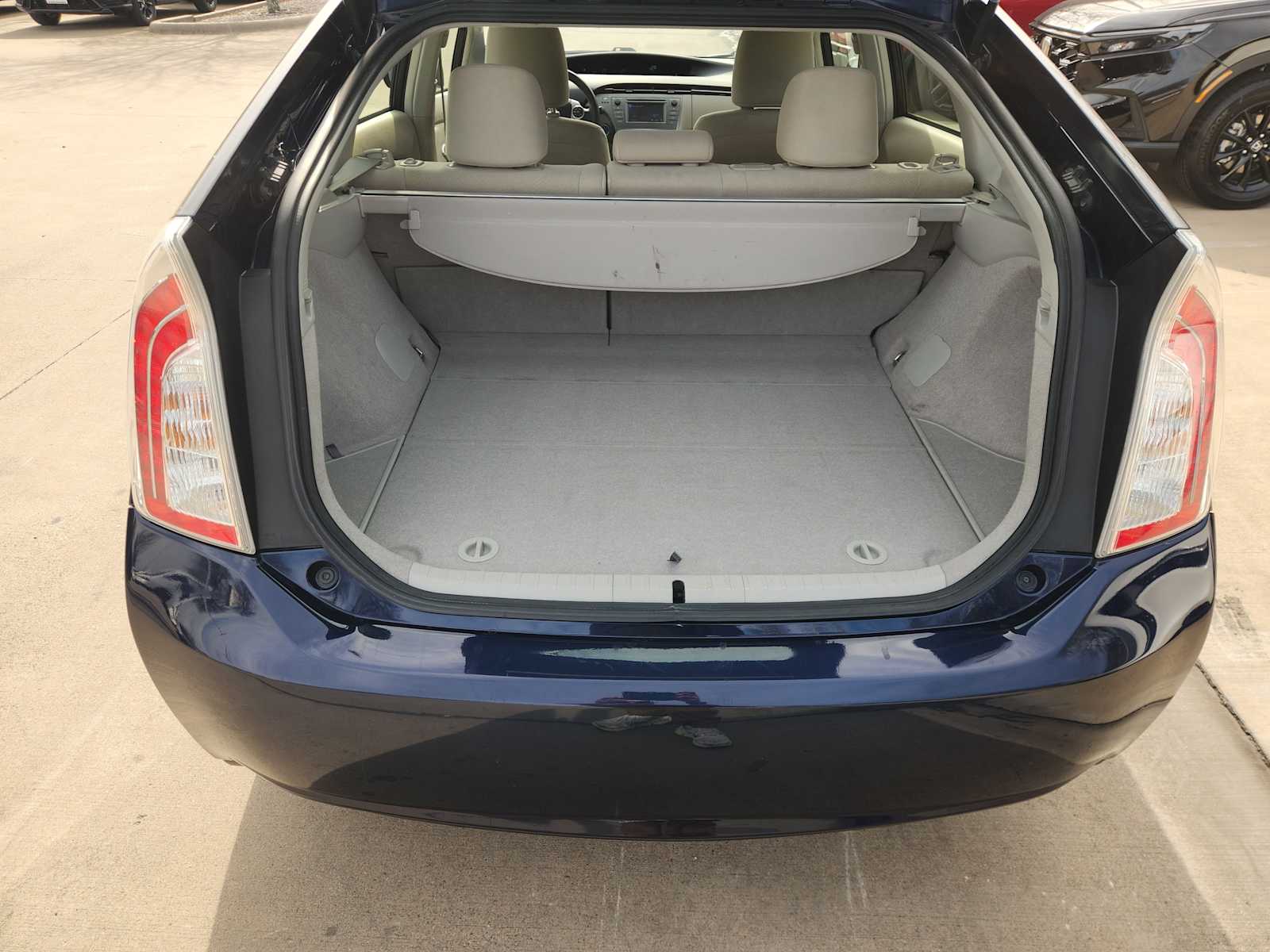 Thumbnail: 2013 Toyota Prius - 19