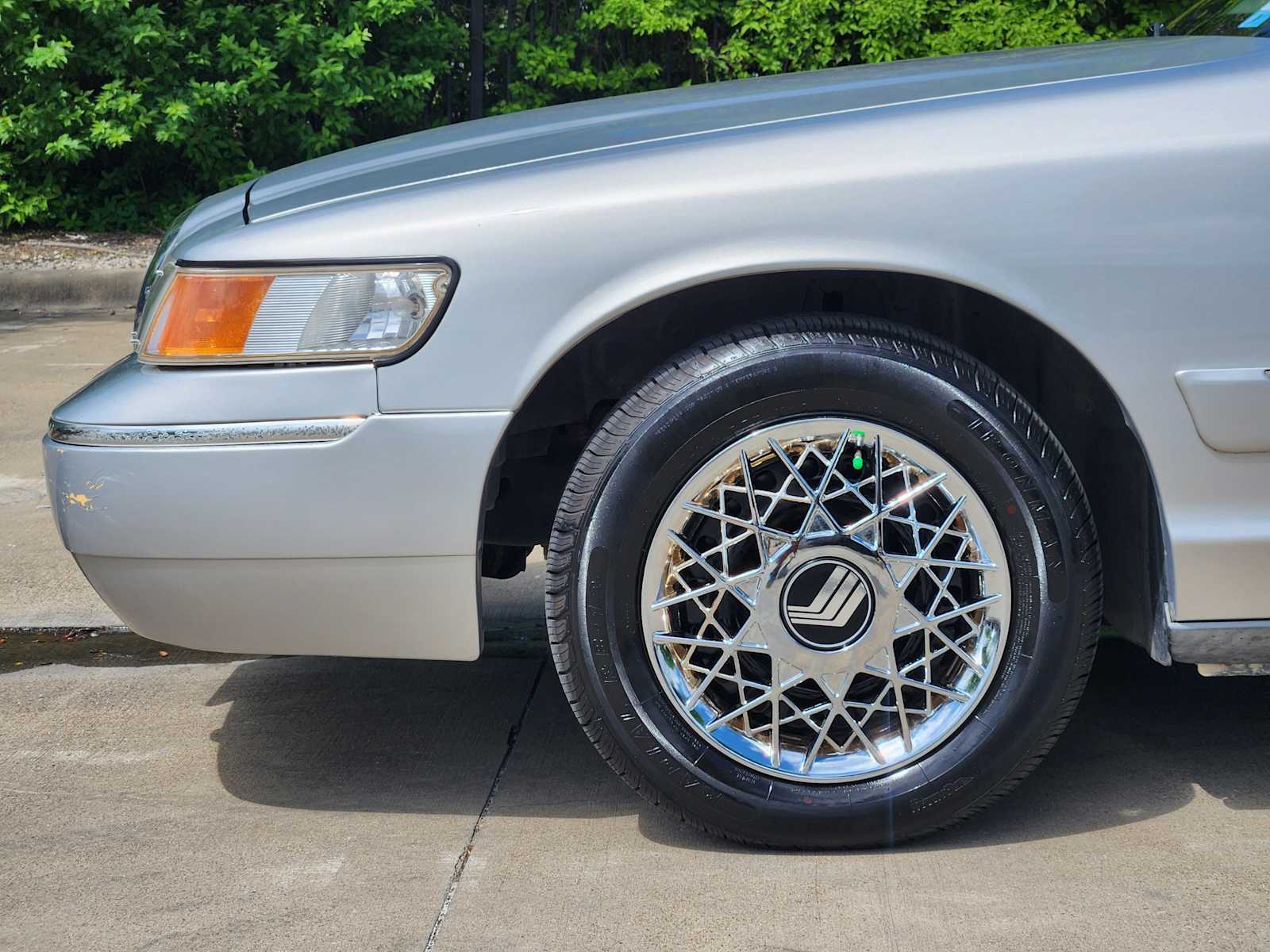 Thumbnail: 2000 Mercury Grand Marquis - 8