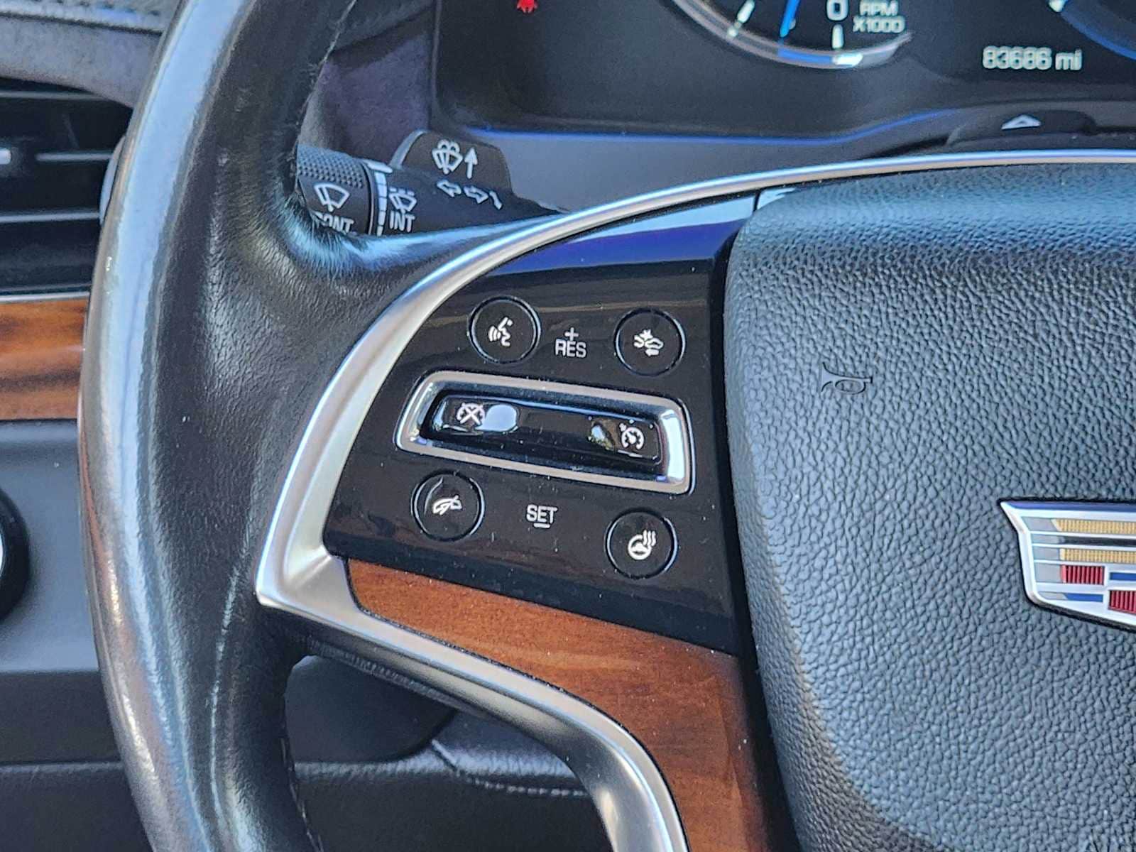 Thumbnail: 2016 Cadillac Escalade - 33