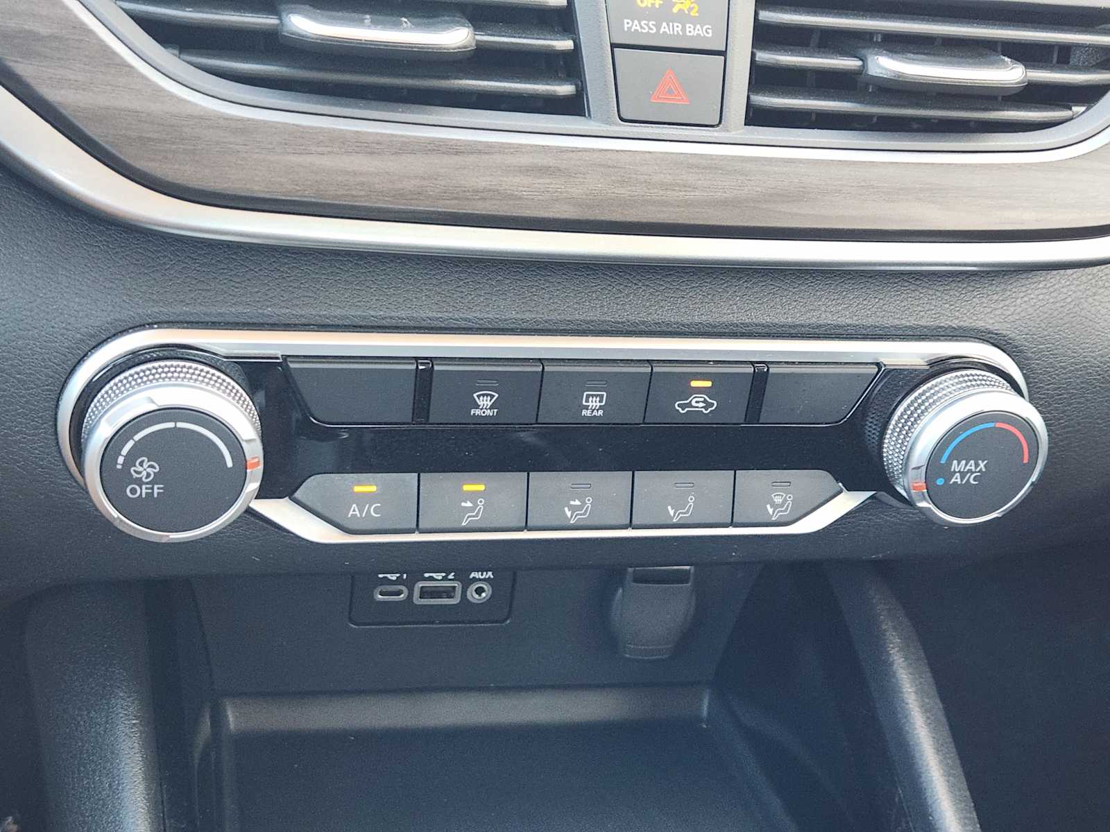 Thumbnail: 2024 Nissan Altima - 25