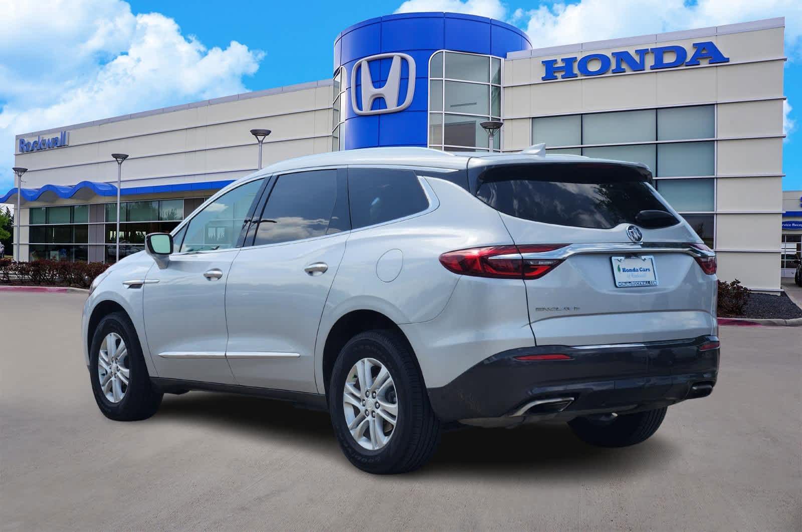 Thumbnail: 2021 Buick Enclave - 4