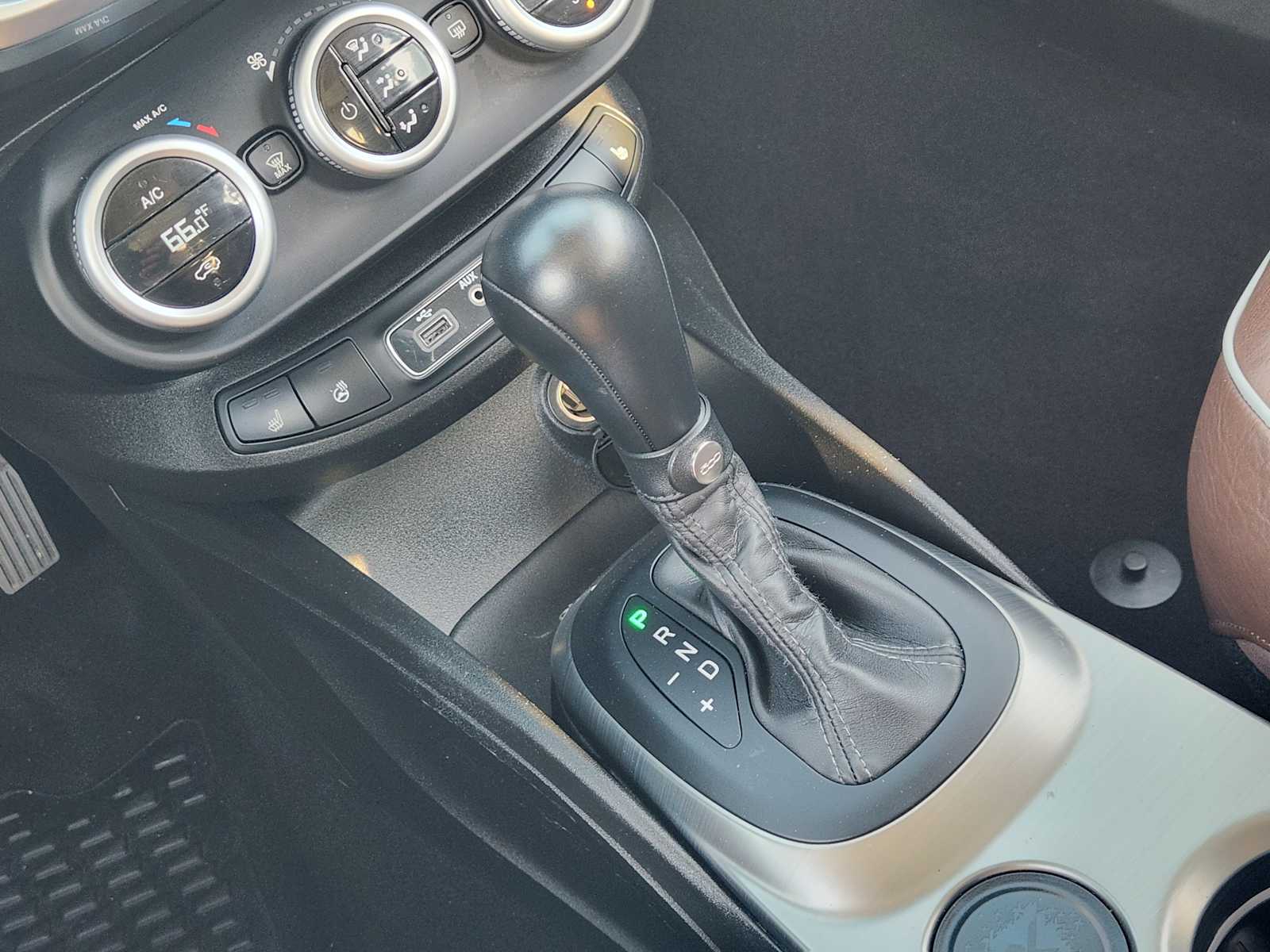 Thumbnail: 2018 Fiat 500X - 17