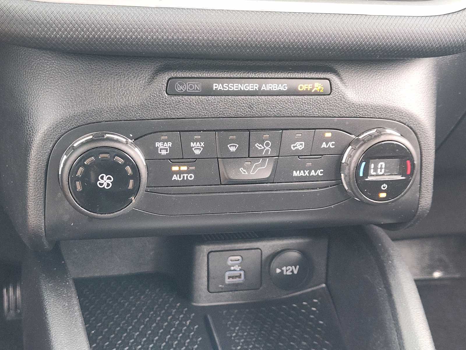 Thumbnail: 2021 Ford Bronco Sport - 26