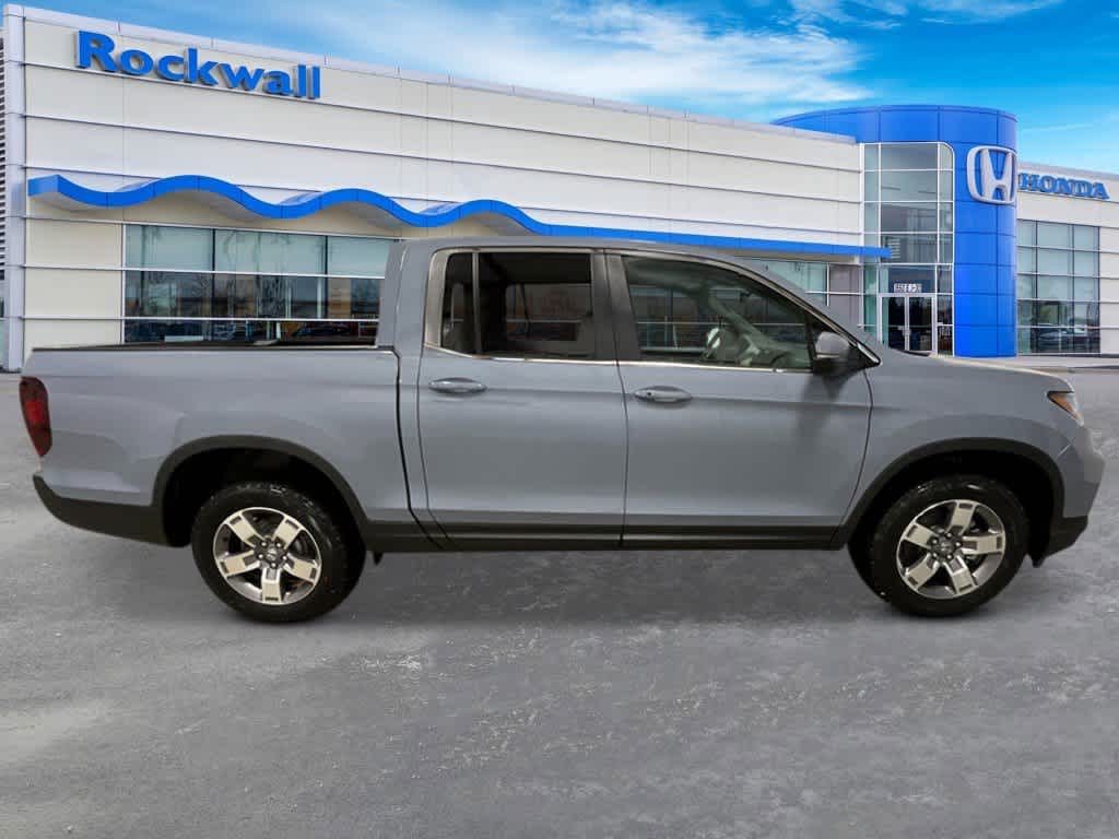 Thumbnail: 2025 Honda Ridgeline - 8