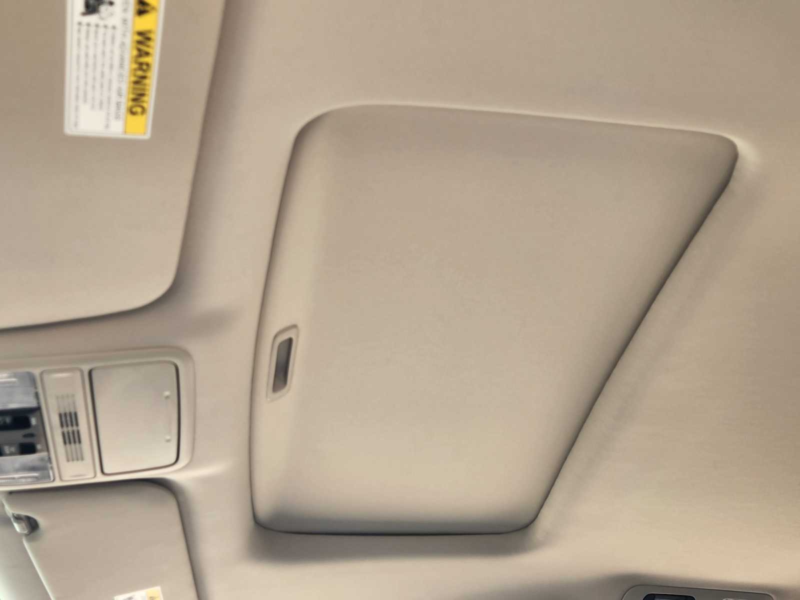 Thumbnail: 2026 Honda Odyssey - 32