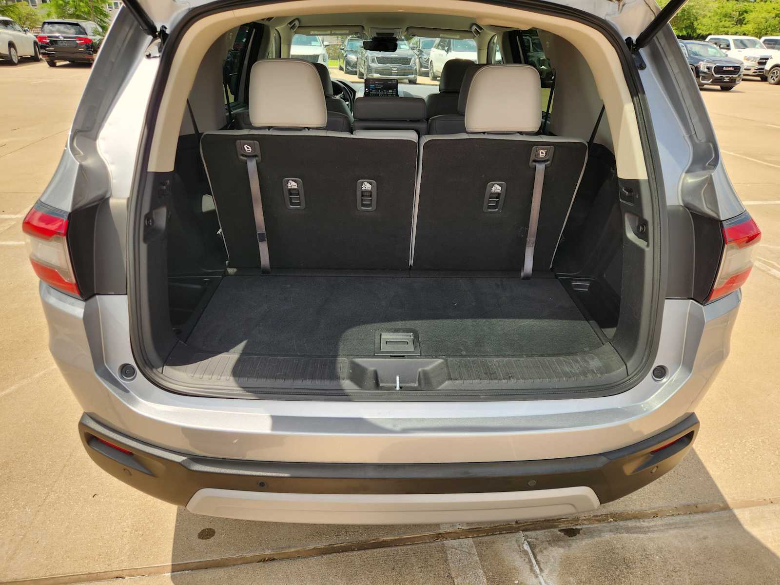 Thumbnail: 2023 Honda Pilot - 19