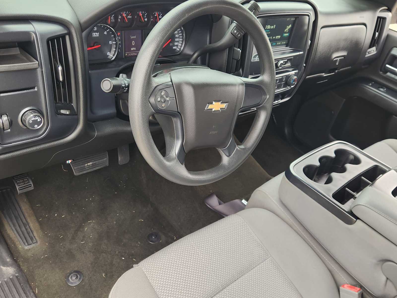 Thumbnail: 2018 Chevrolet Silverado 1500 - 2