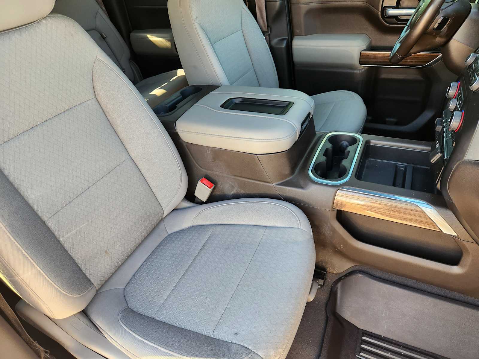 Thumbnail: 2021 Chevrolet Silverado 1500 - 13