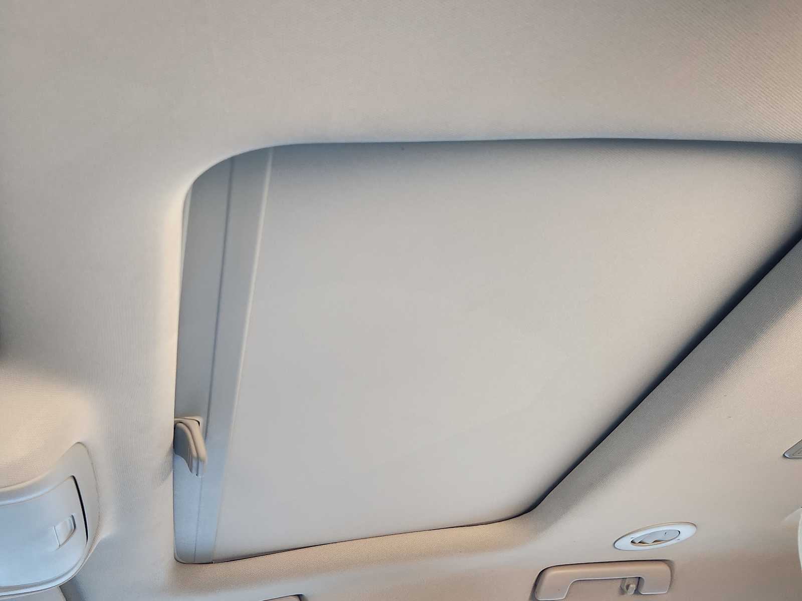 Thumbnail: 2018 GMC Acadia - 32