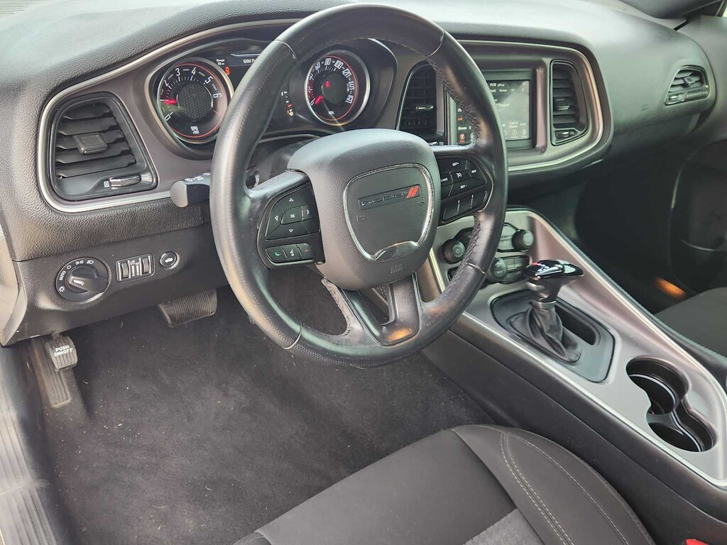 Used 2022 Dodge Challenger SXT Coupe
