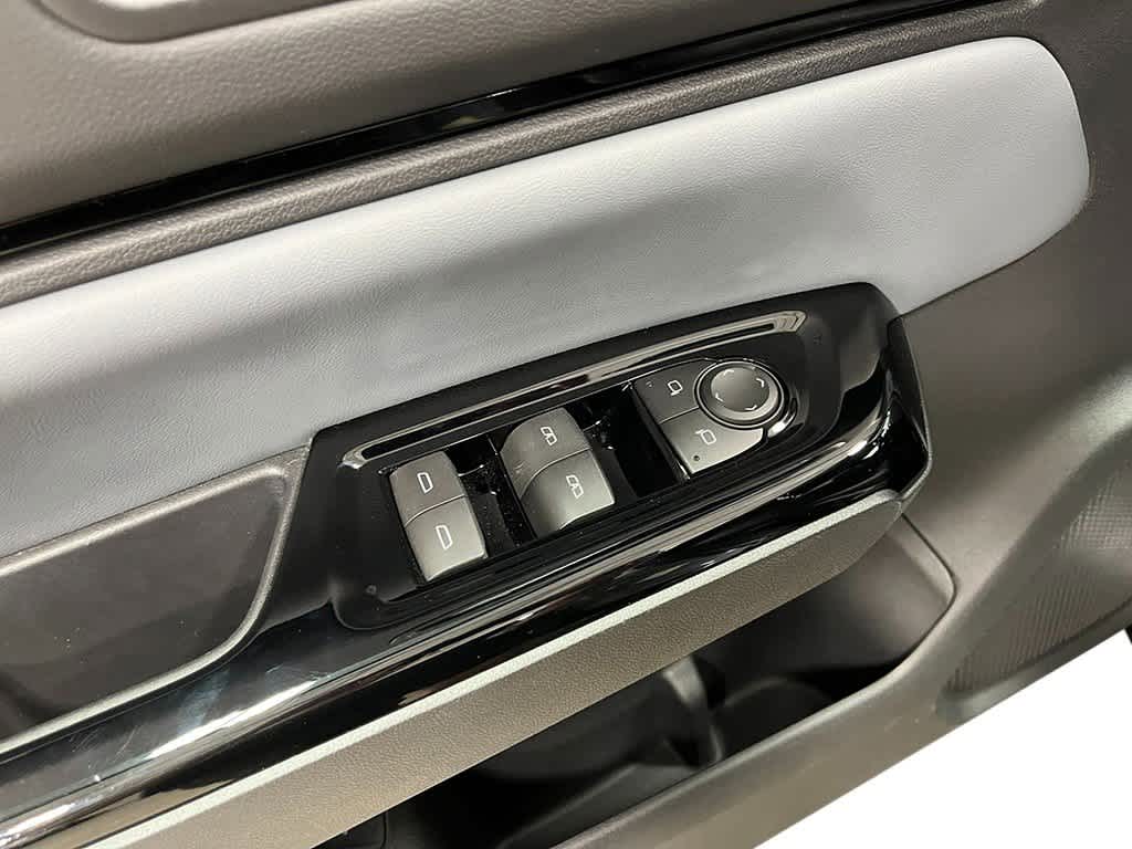 Thumbnail: 2026 Honda Prologue - 15