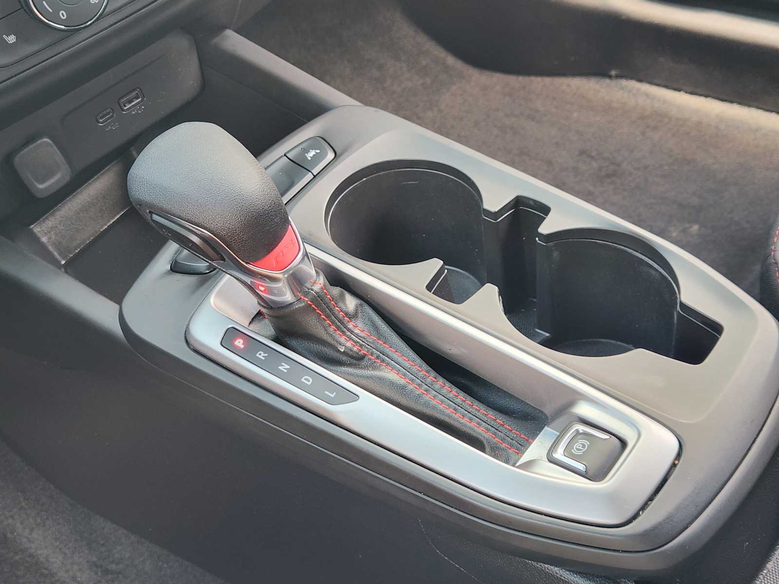 Thumbnail: 2024 Chevrolet Trax - 17