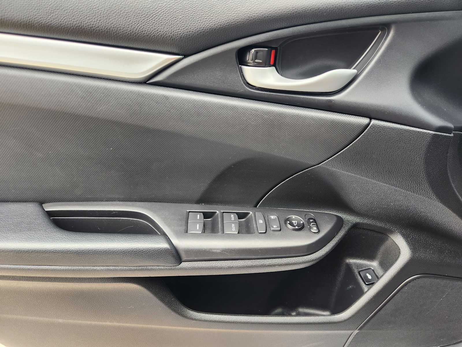 Thumbnail: 2020 Honda Civic - 29