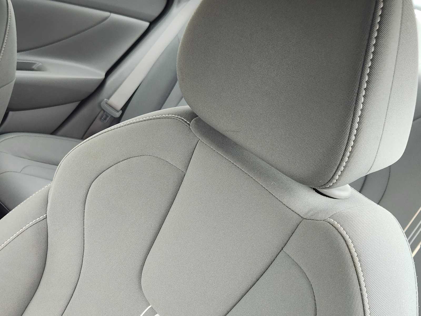 Thumbnail: 2023 Hyundai Elantra - 23