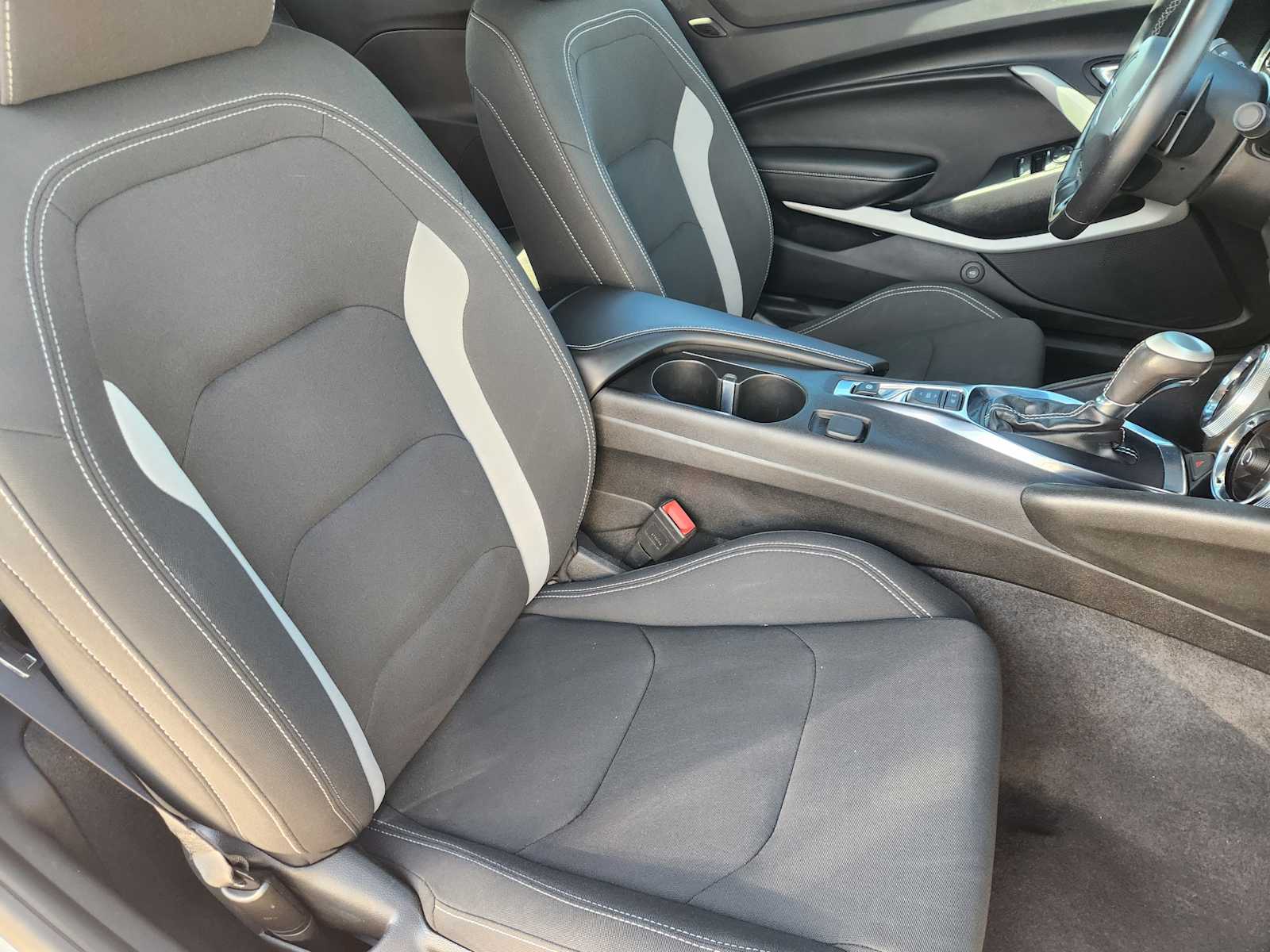 Thumbnail: 2020 Chevrolet Camaro - 13