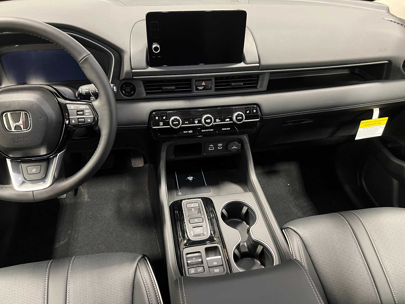 Thumbnail: 2025 Honda Pilot - 17