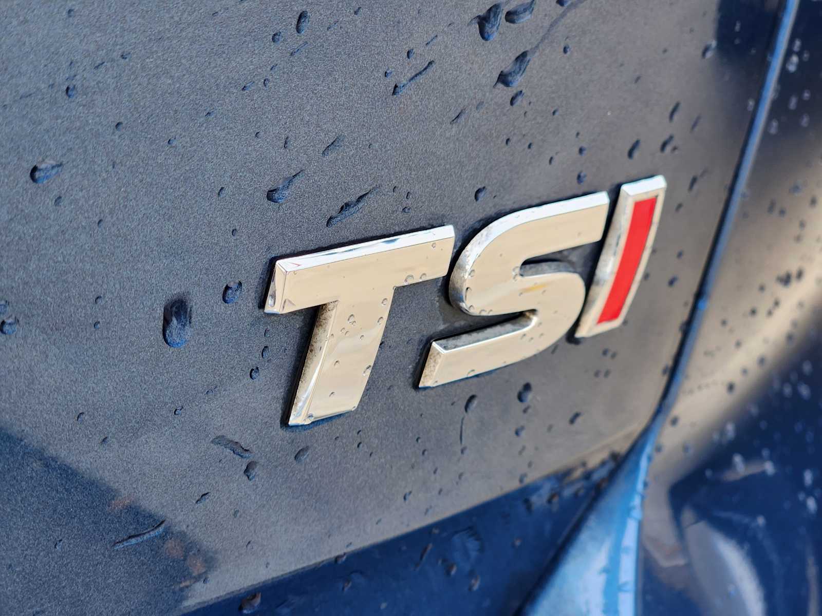 Thumbnail: 2017 Volkswagen Golf - 7