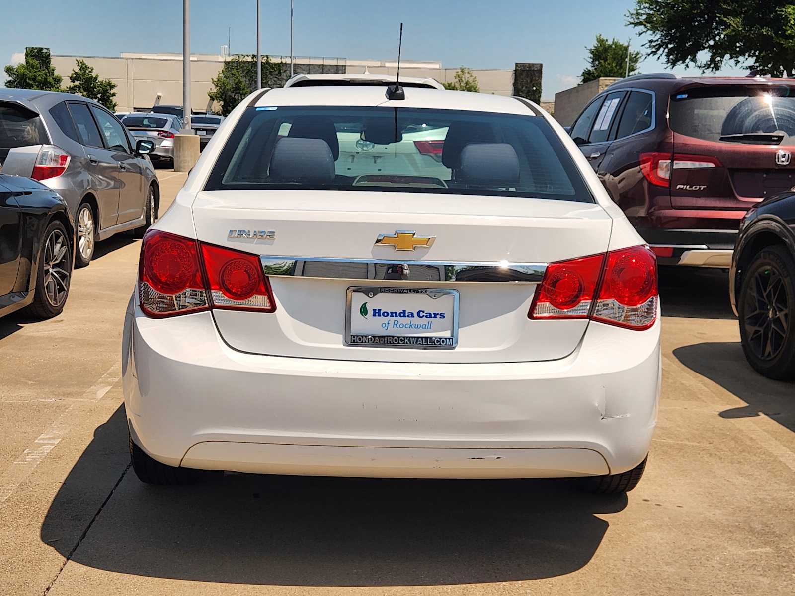 Thumbnail: 2016 Chevrolet Cruze - 4
