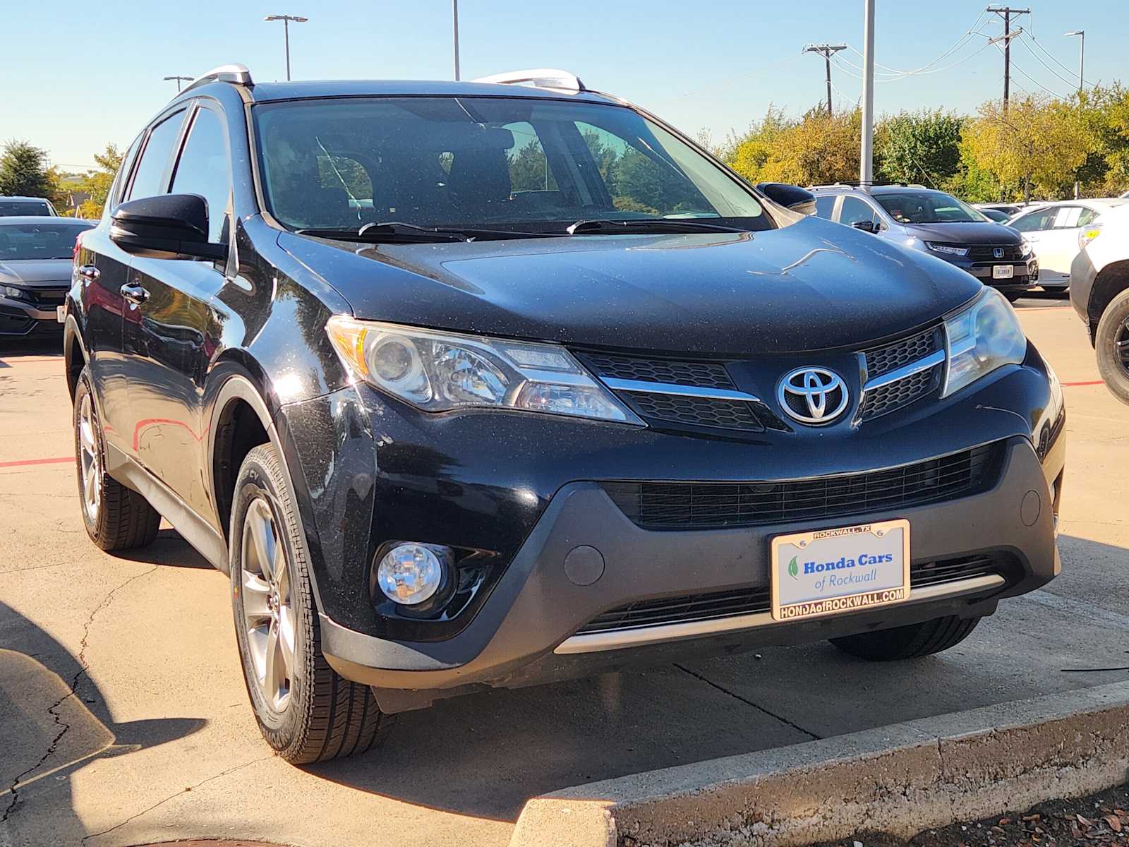 Thumbnail: 2015 Toyota RAV4 - 3