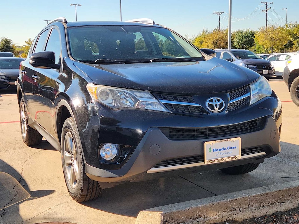 Used 2015 Toyota RAV4 XLE SUV